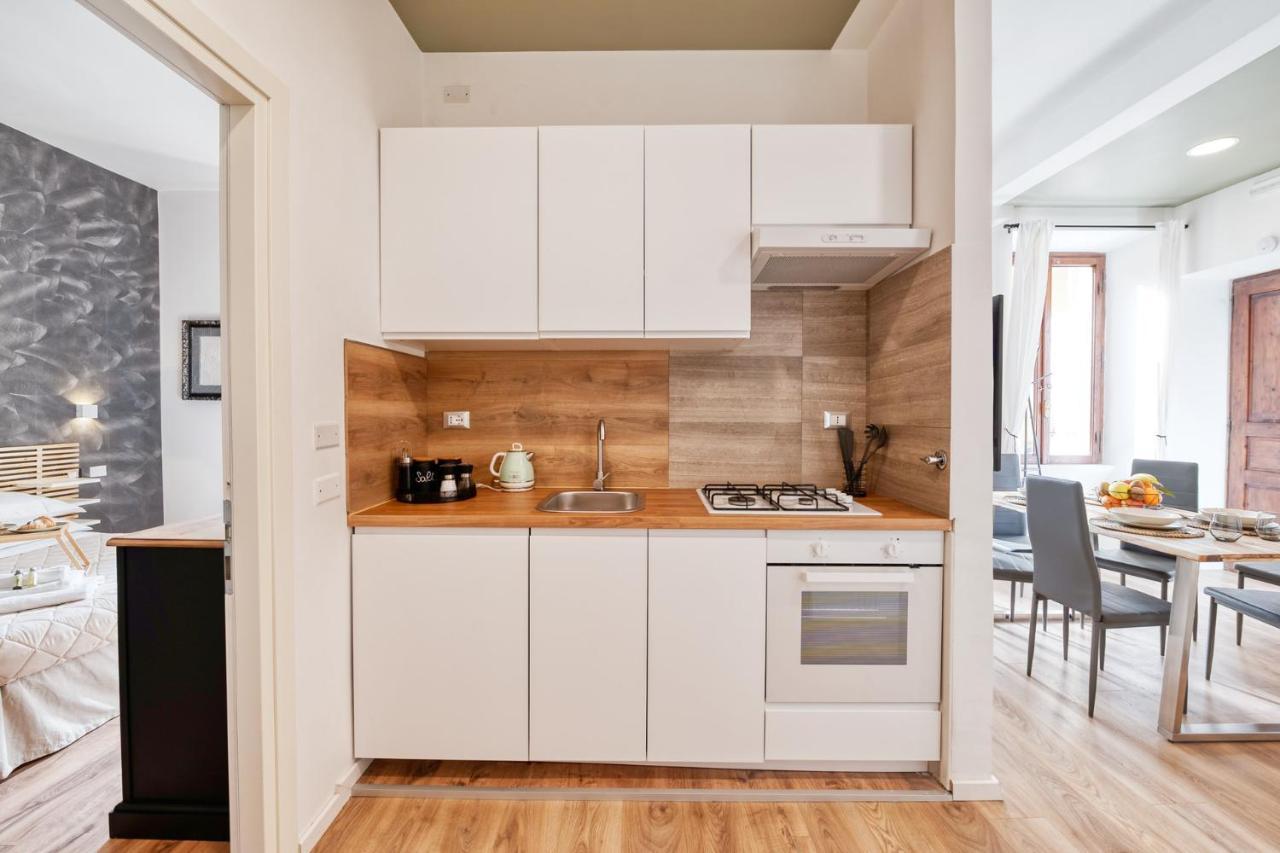 3 Rooms 3 Bathrooms - Lovely Apartment Close The Vatican Rome Buitenkant foto